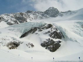 雪中彩影——浪漫外景婚纱摄影的独特魅力，雪中彩影，浪漫外景婚纱摄影的独特魅力